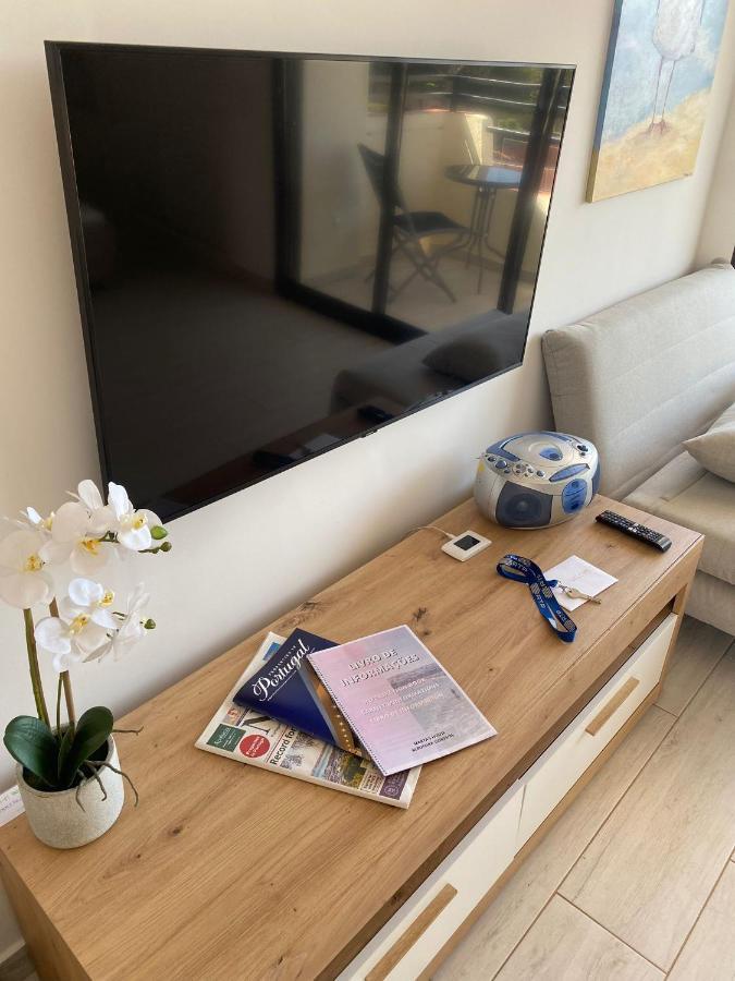 Com Piscinas E Tenis - 7 Mins Da Appartement